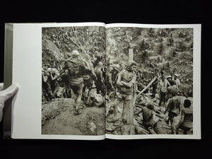 An Uncertain Grace Sebastiao Salgado