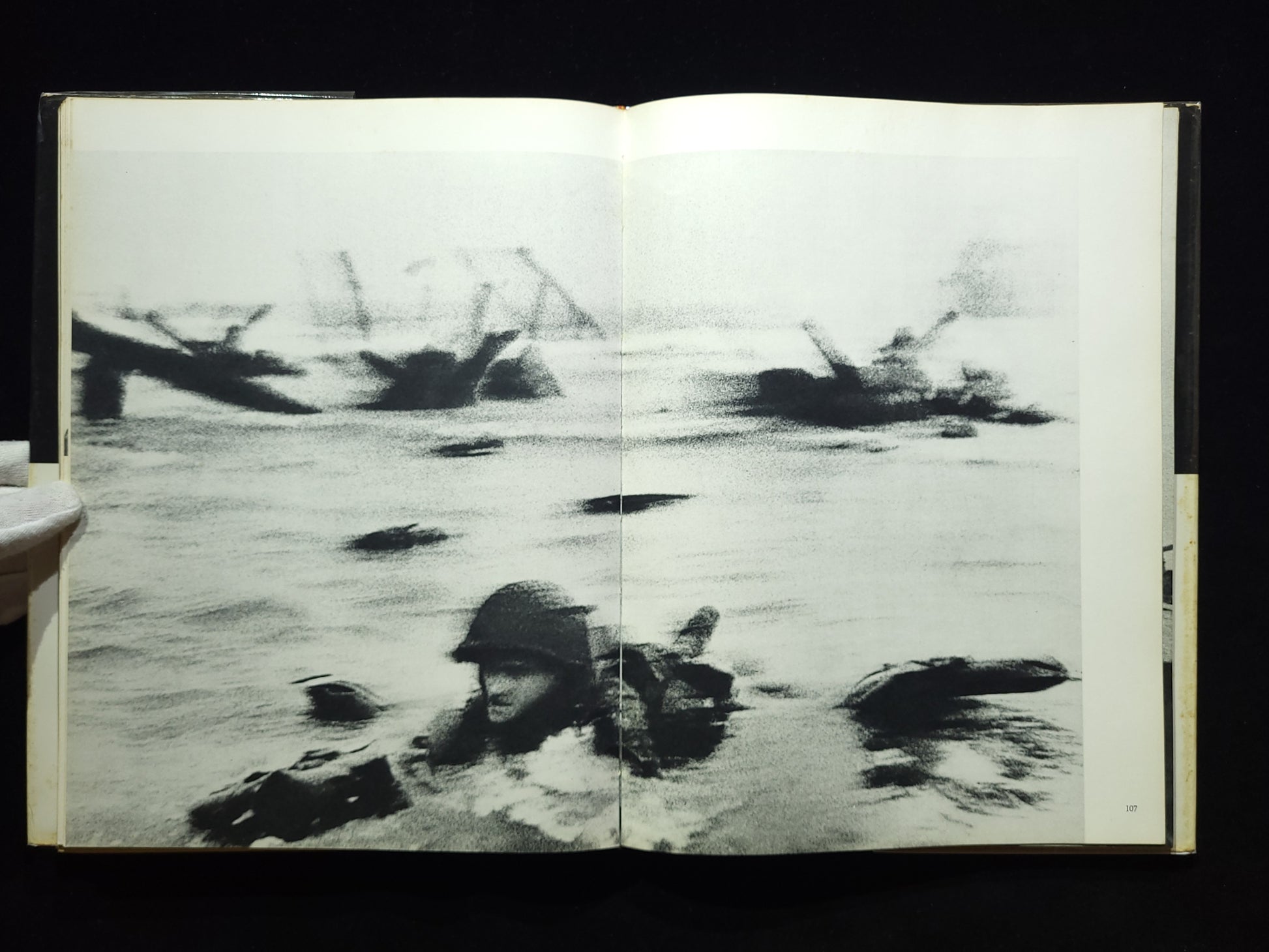 Images of War Robert Capa