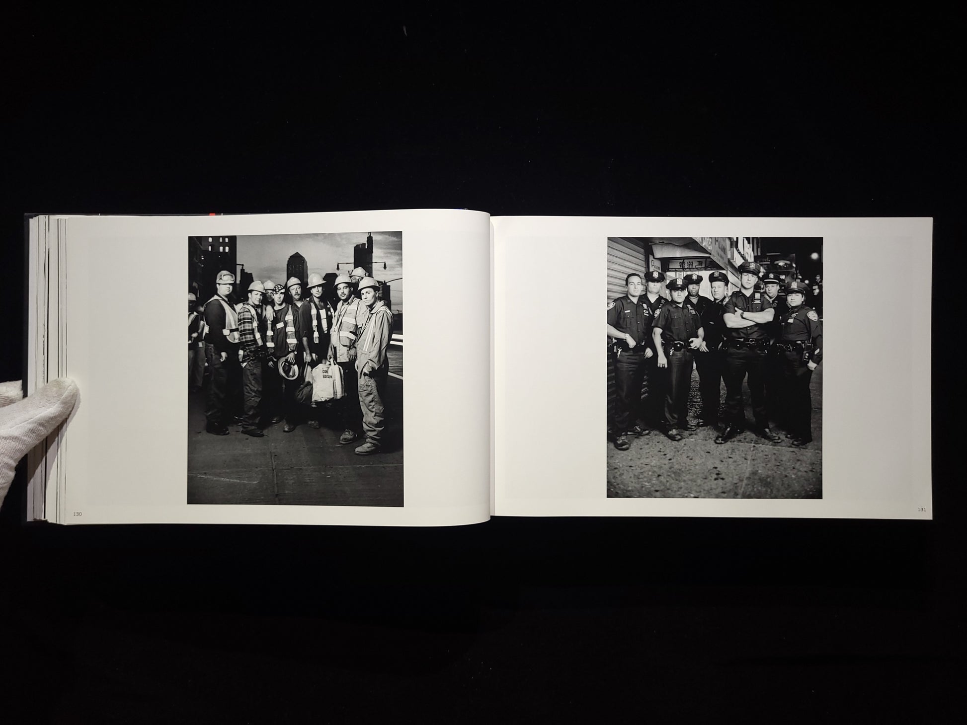 Here Is New York: A Democracy of Photographs Gilles Peress