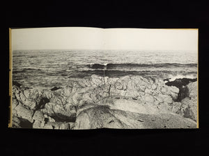 Sergio Larrain Una casa en la arena