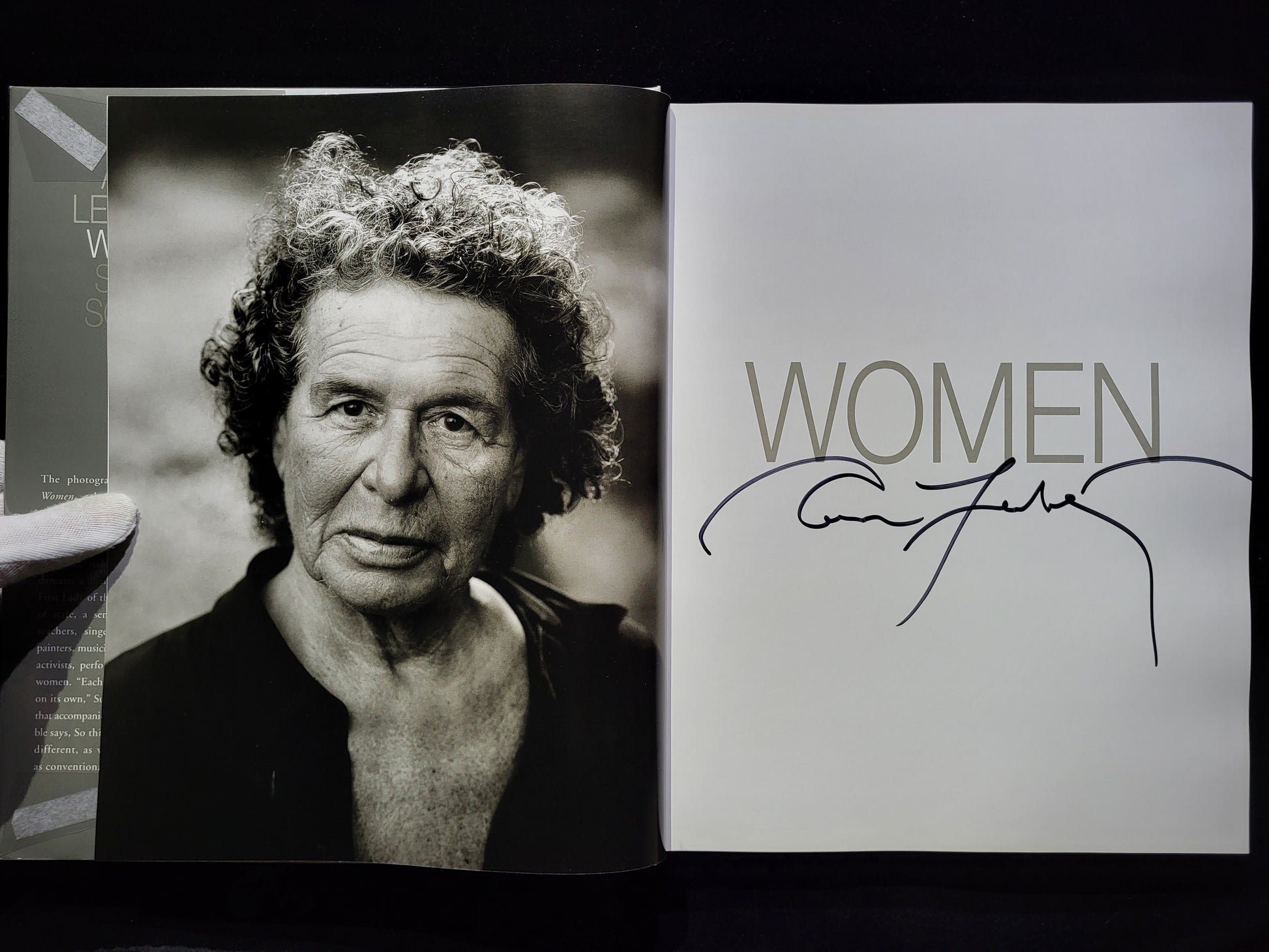 Women / Annie Leibovitz