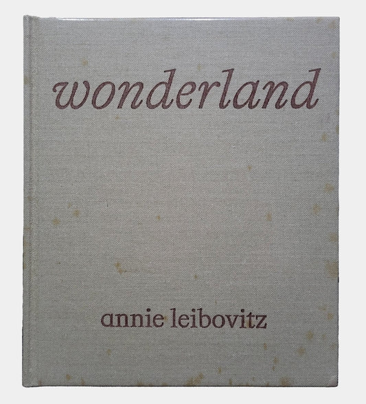 wonderland /  Annie Leibovitz