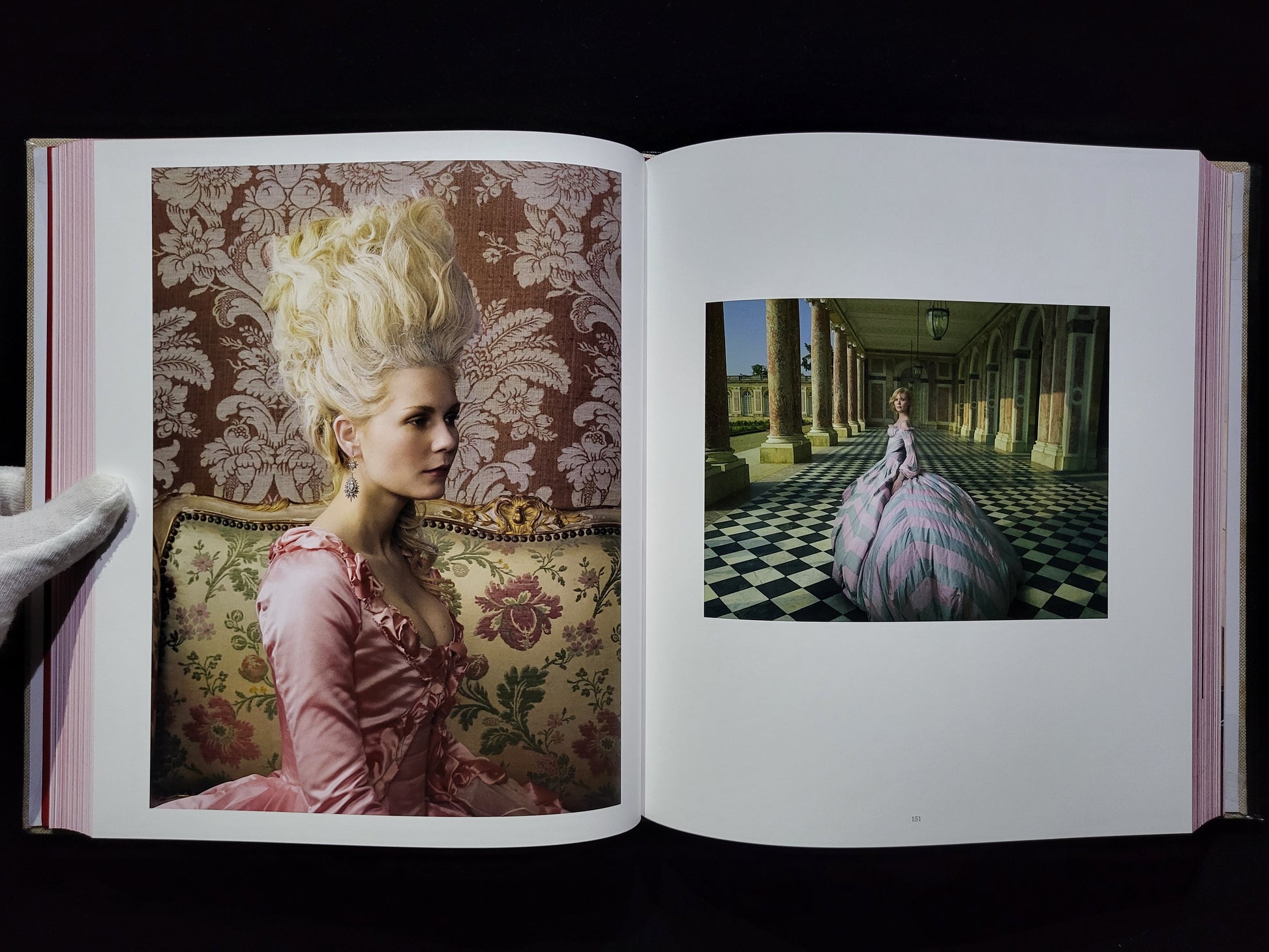 wonderland /  Annie Leibovitz