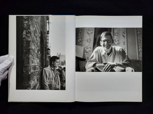 Beat Memories : The Photographs of Allen Ginsberg