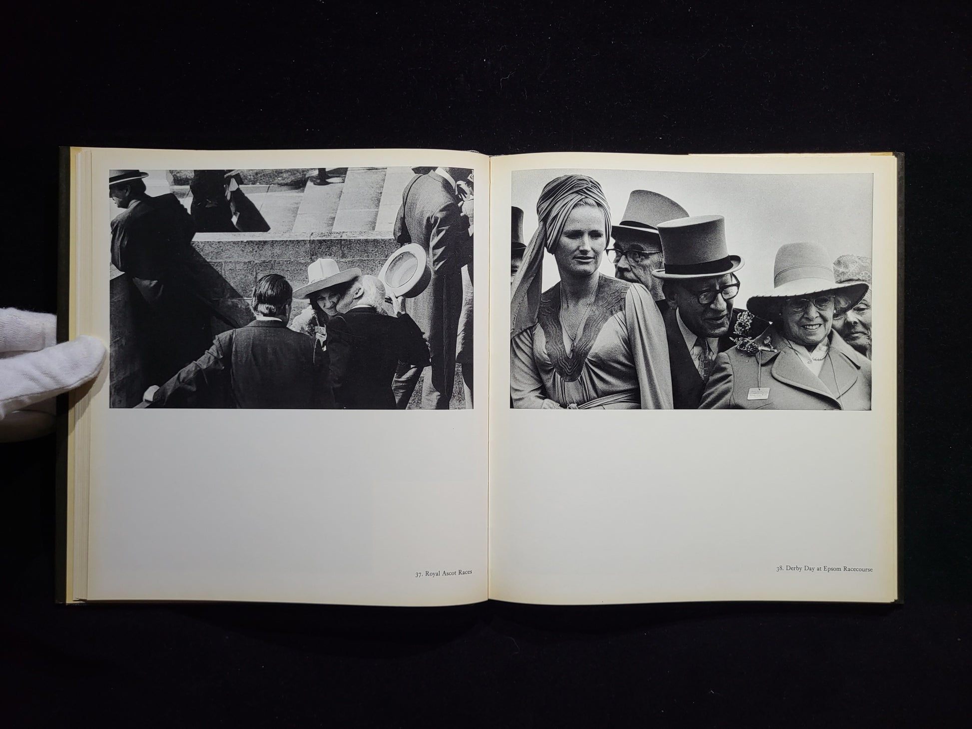 The English / Ian Berry