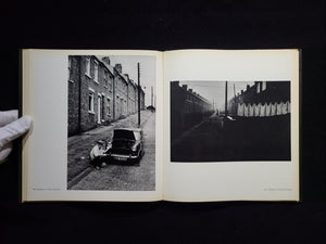 The English / Ian Berry