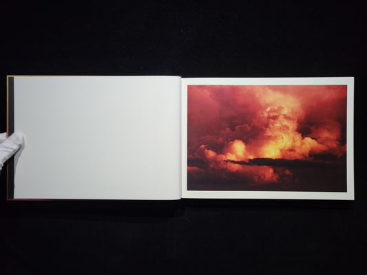 Crimson Line / Trent Parke