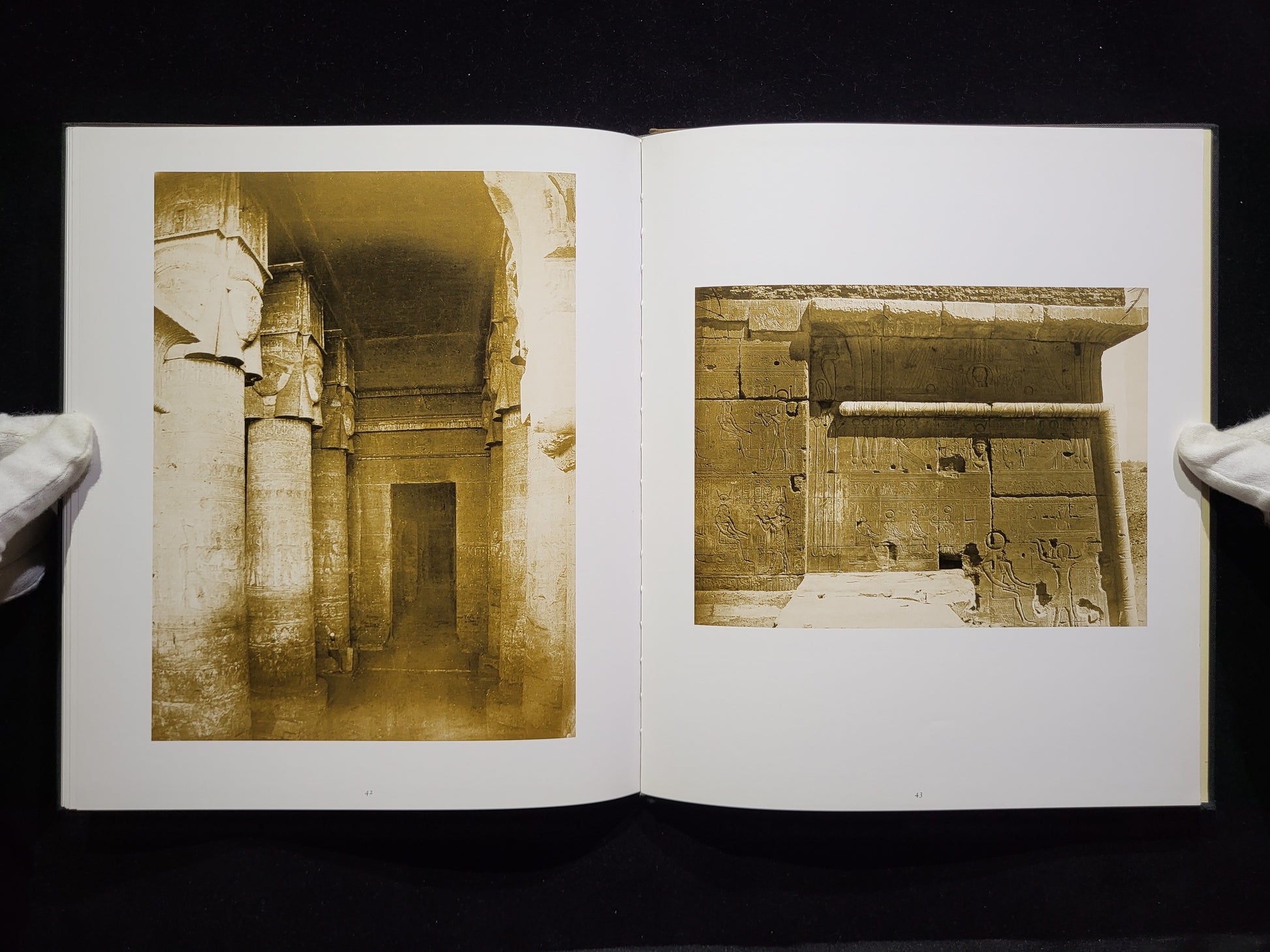 Empire / John Gossage