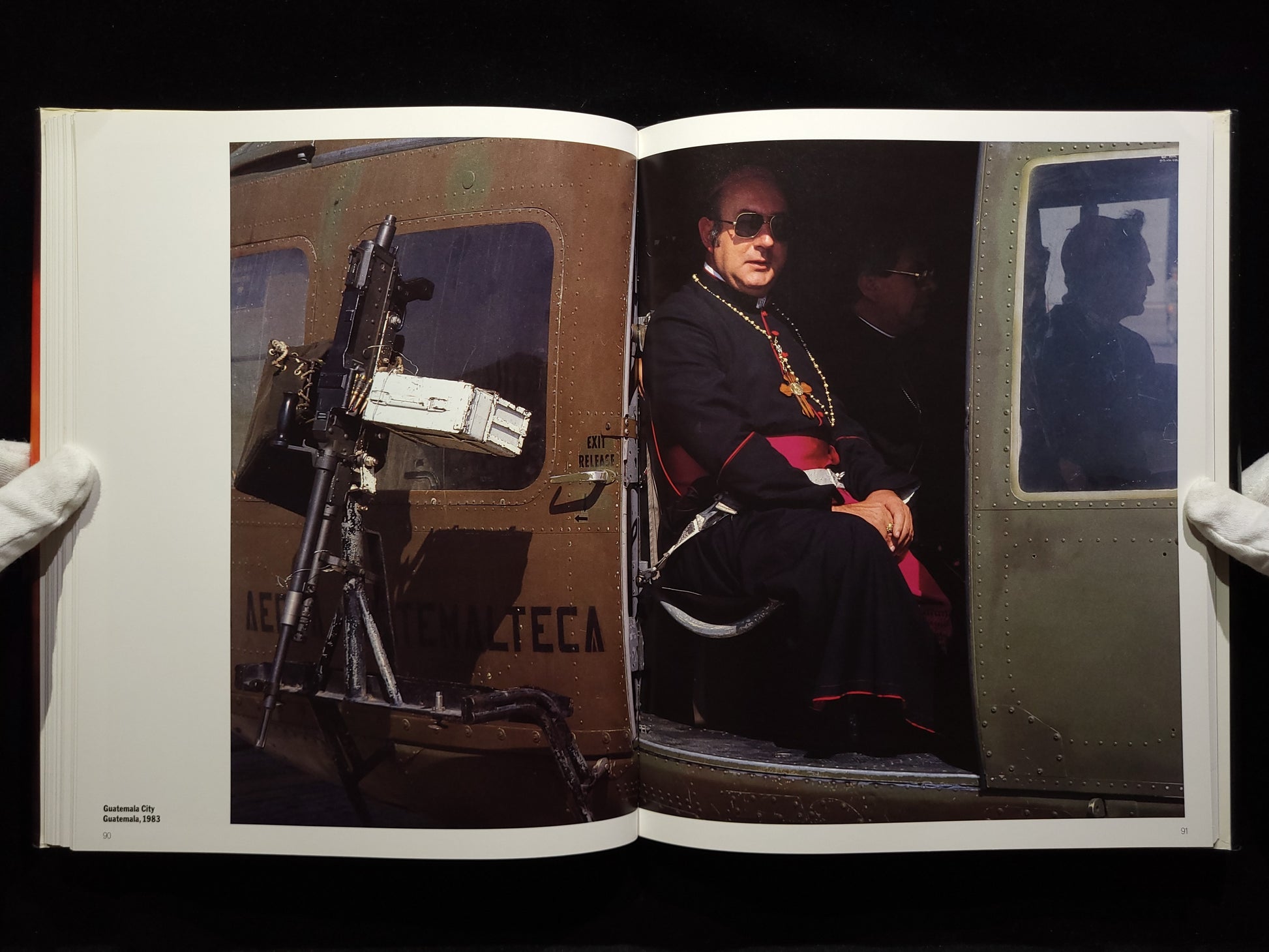 Deeds of War / James Natchway