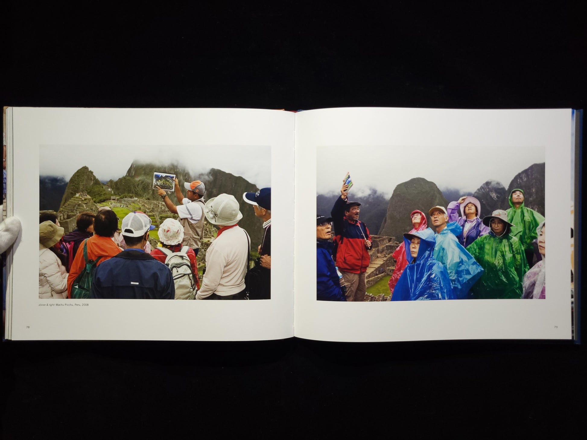 Small World / Martin Parr