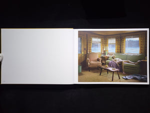 Alone Street / Gregory Crewdson