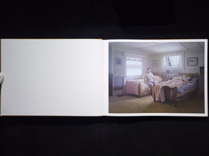 Alone Street / Gregory Crewdson