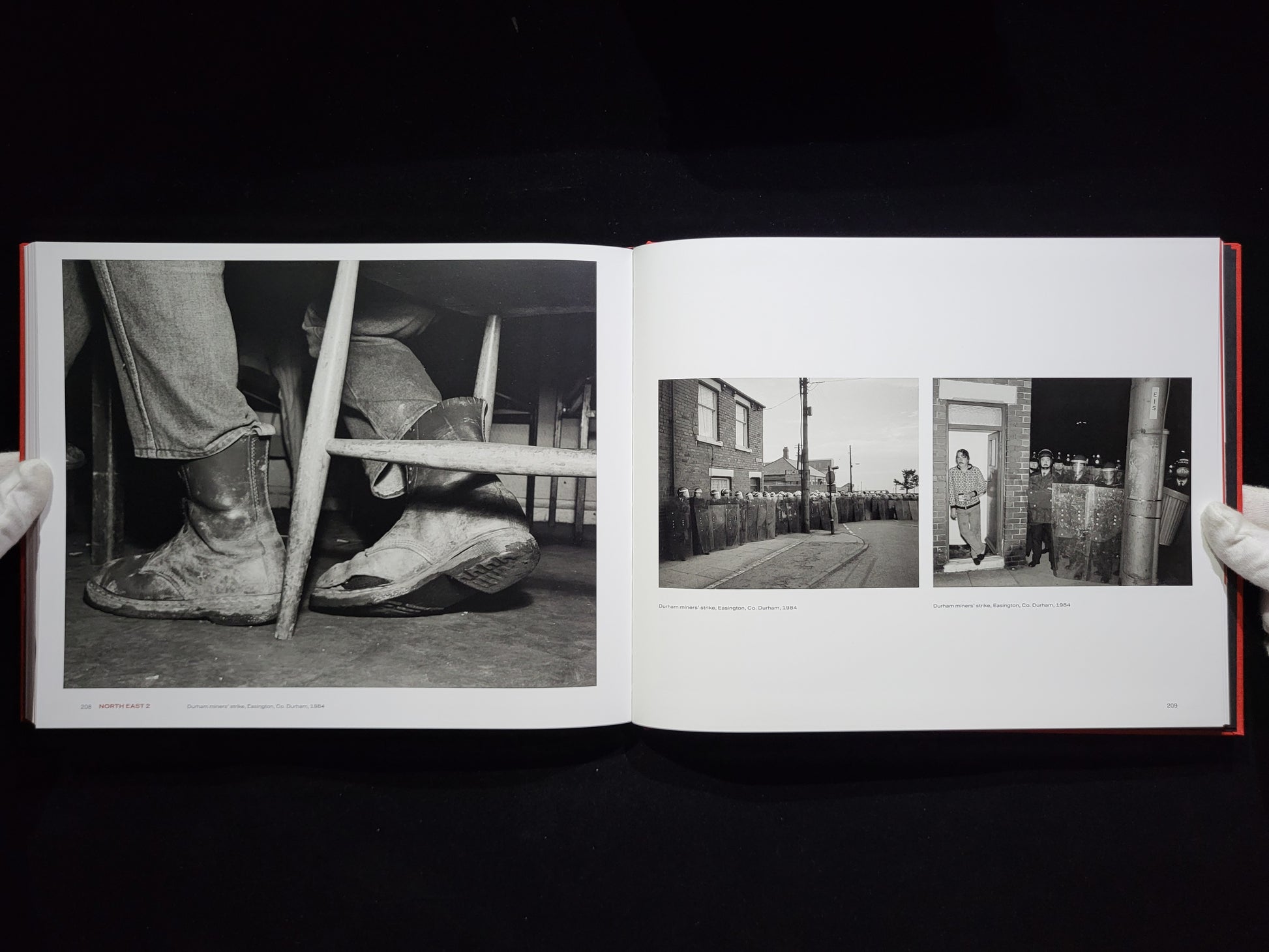 Chris Killip  Thames & Hudson