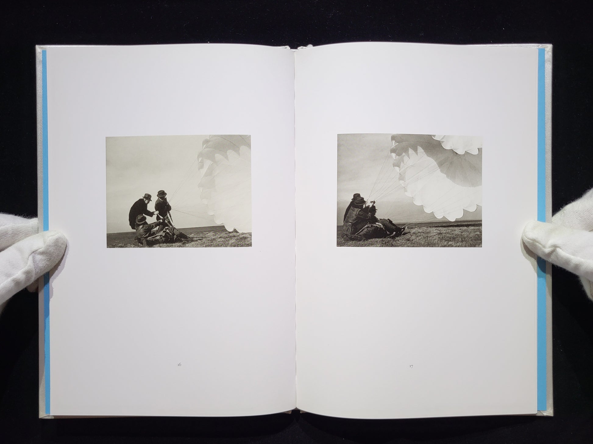 Twenty Parachute / Margaret Bourke-White