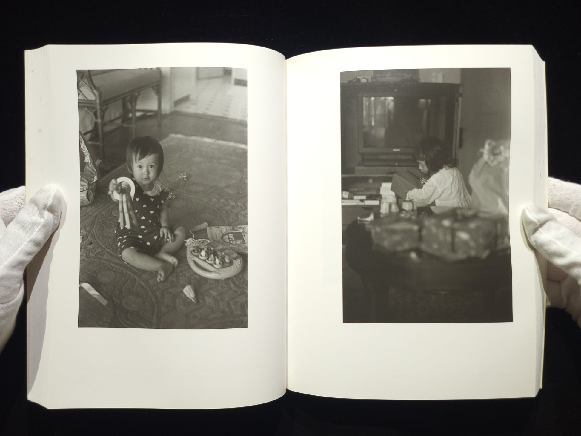 at Home / 上田義彦