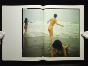 ３women / 上田義彦