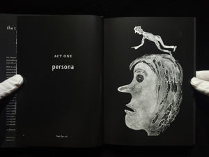 The Theatre of Apparitions / Roger Ballen