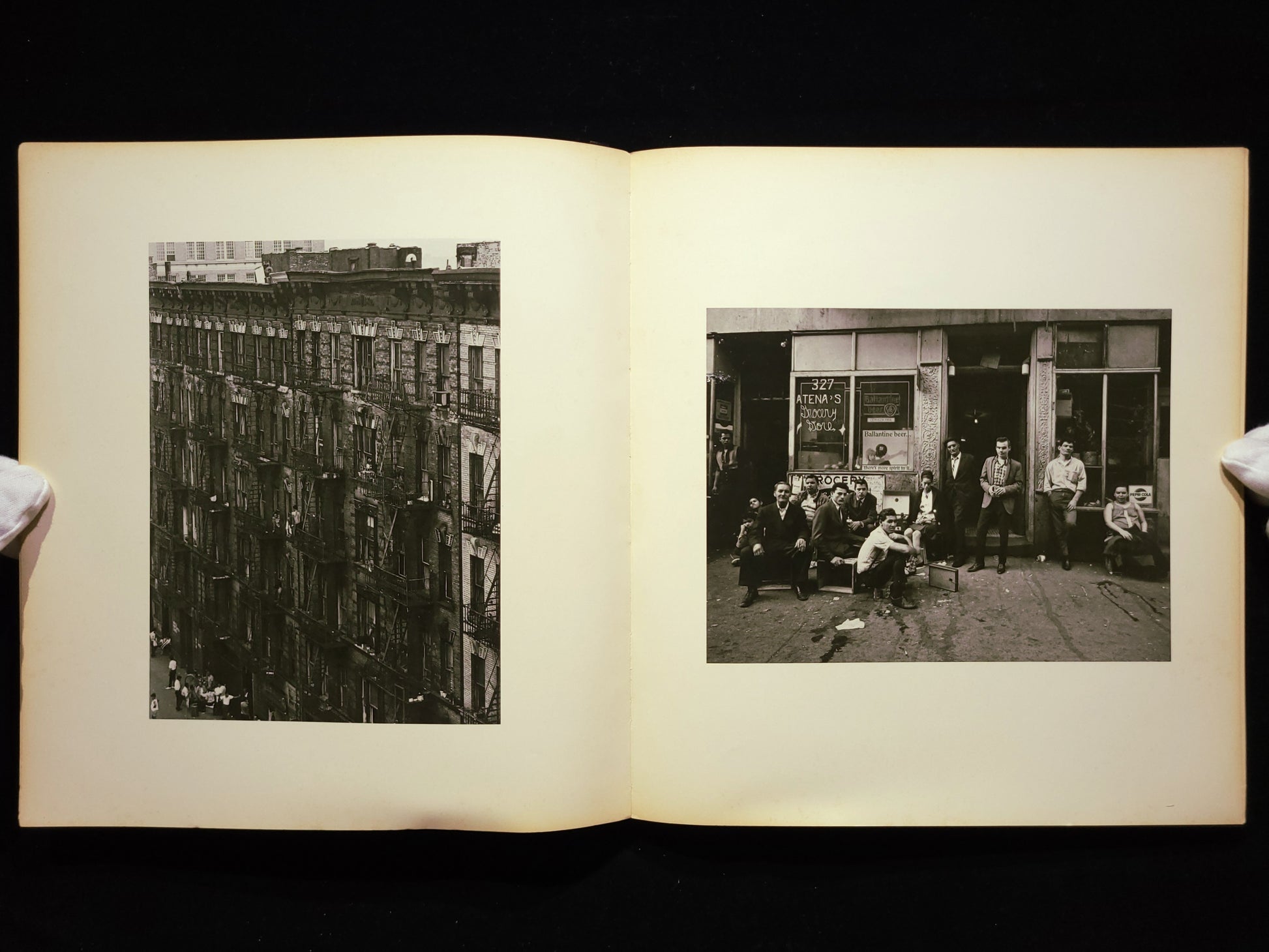 East 100th Street / Bruce Davidson