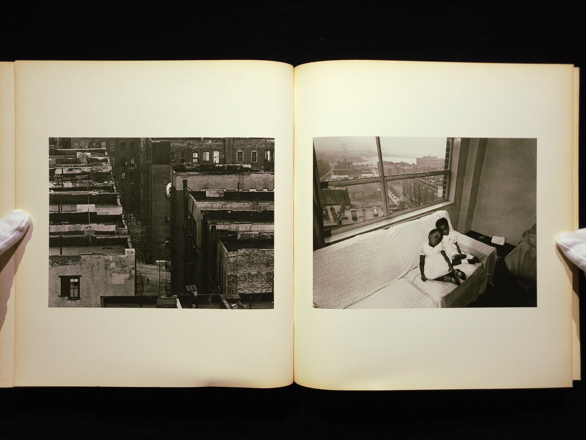 East 100th Street / Bruce Davidson