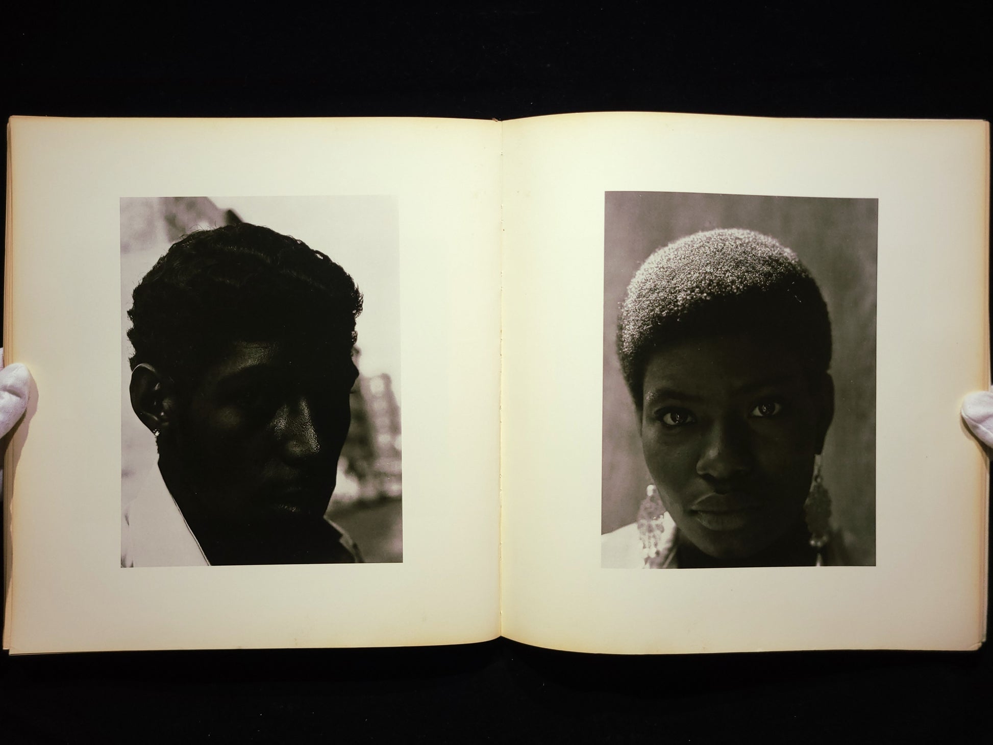 East 100th Street / Bruce Davidson