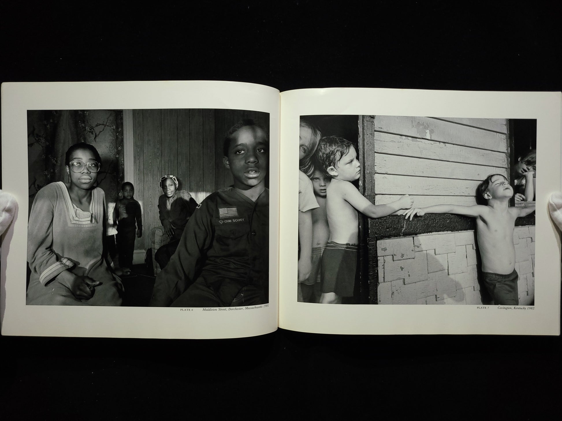 Photographs from One Year / Nicholas Nixon