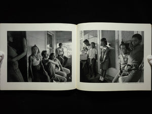Photographs from One Year / Nicholas Nixon
