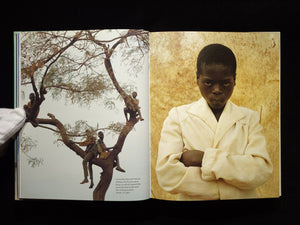 Ghetto / Adam Broomberg & Oliver Chanarin