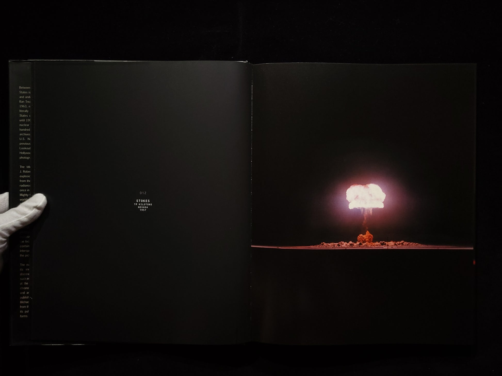 100 Suns / Michael Light 