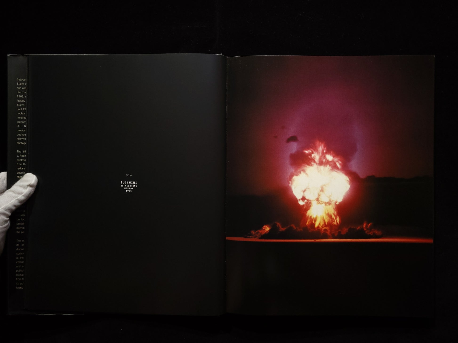 100 Suns / Michael Light 