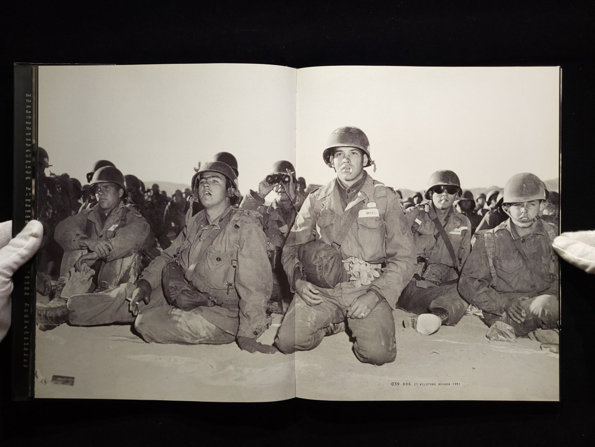 100 Suns / Michael Light 