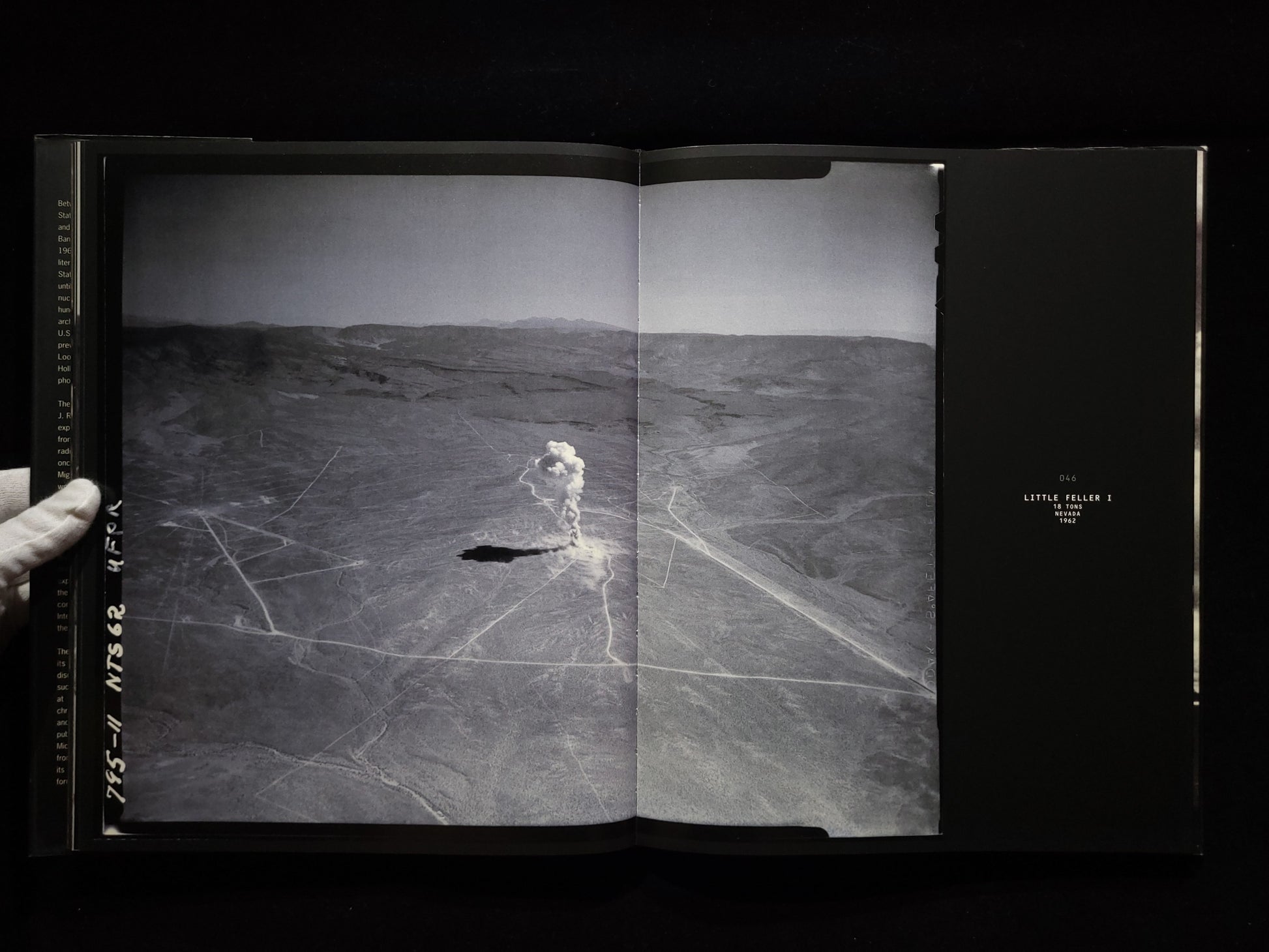 100 Suns / Michael Light 