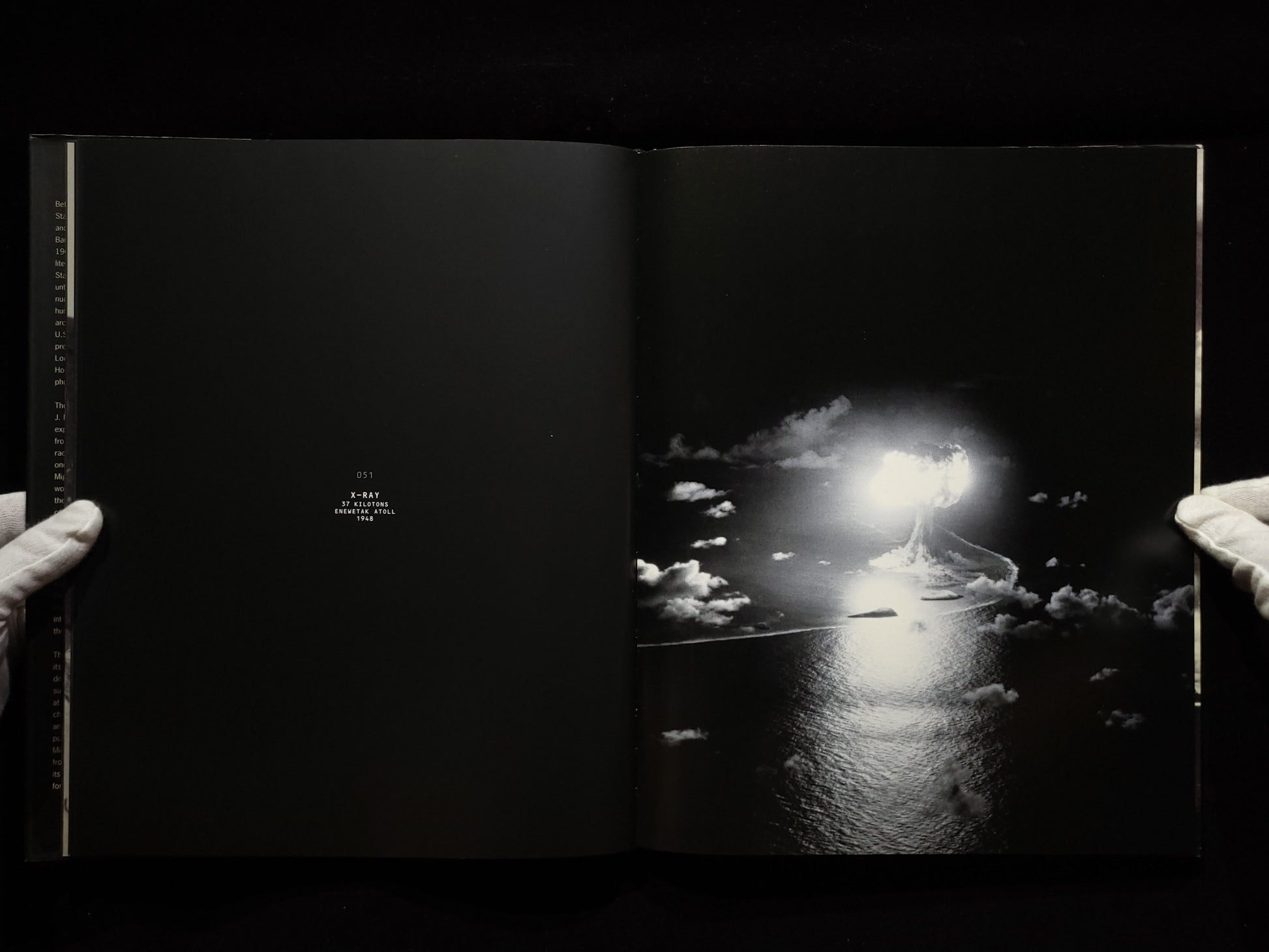 100 Suns / Michael Light 