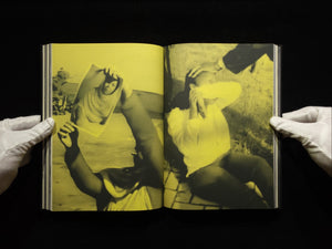 On Mass Hysteria / Laia Abril