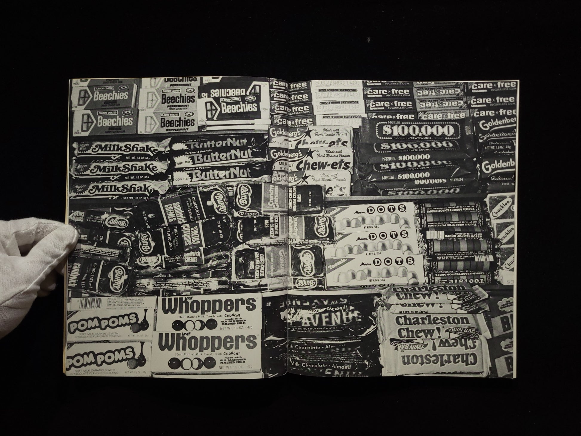 America / Andy Warhol
