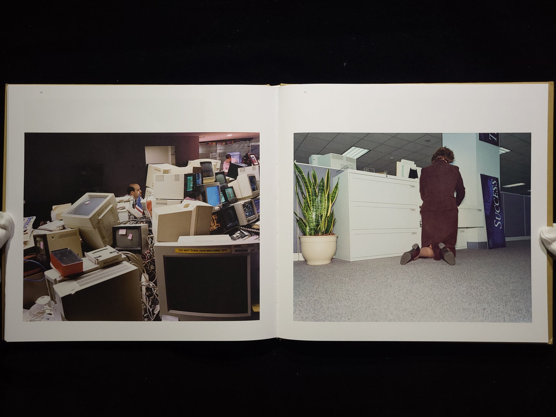 Office / Lars Tunbjörk