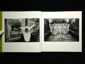 The Italians / Bruno Barbey 