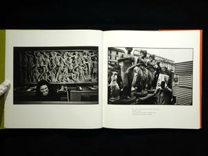 The Italians / Bruno Barbey 