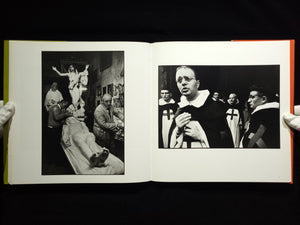 The Italians / Bruno Barbey 