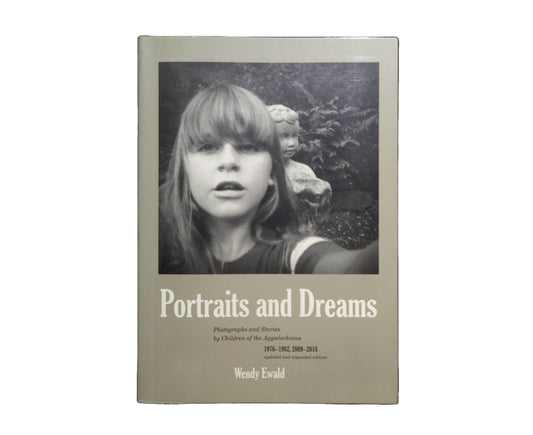 Portraits and Dreams / Wendy Ewald