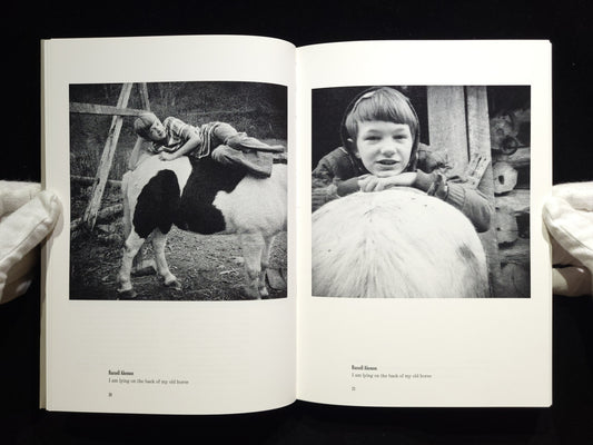 Portraits and Dreams / Wendy Ewald