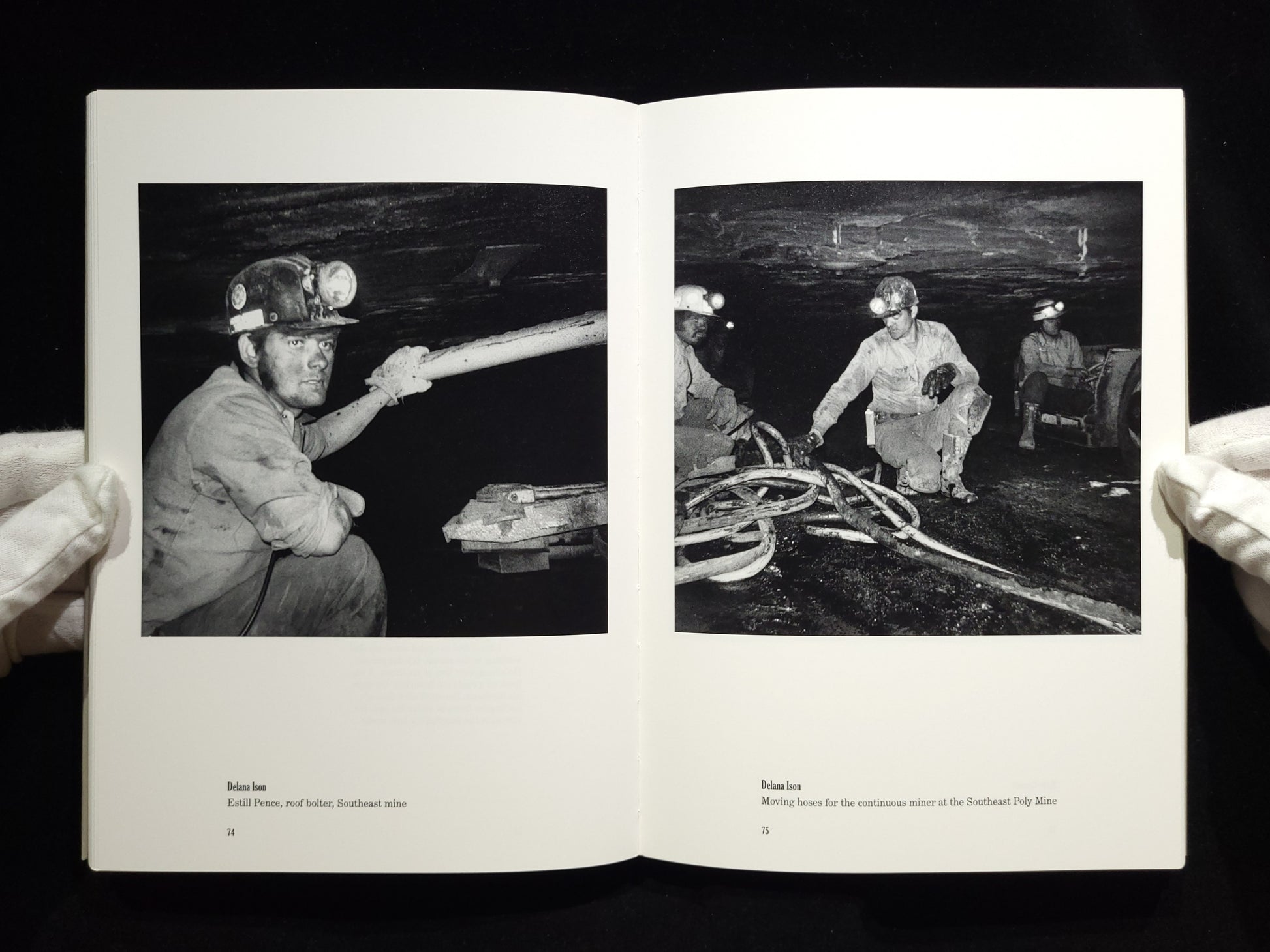 Portraits and Dreams / Wendy Ewald