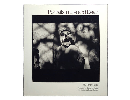 Portraits in Life and Death / Peter Hujar
