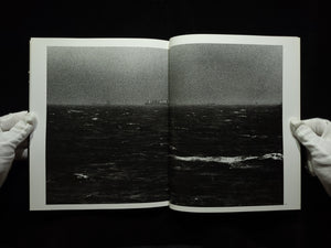 Yokosuka Again 1980-1990 / 石内都