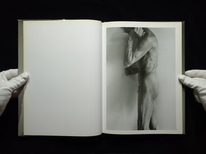 1906 to the skin / 石内都