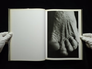 1906 to the skin / 石内都