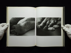 1906 to the skin / 石内都
