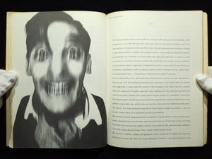 Nothing Personal / Richard Avedon