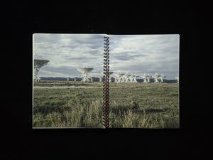 UFO Presences / Javier Arcenillas