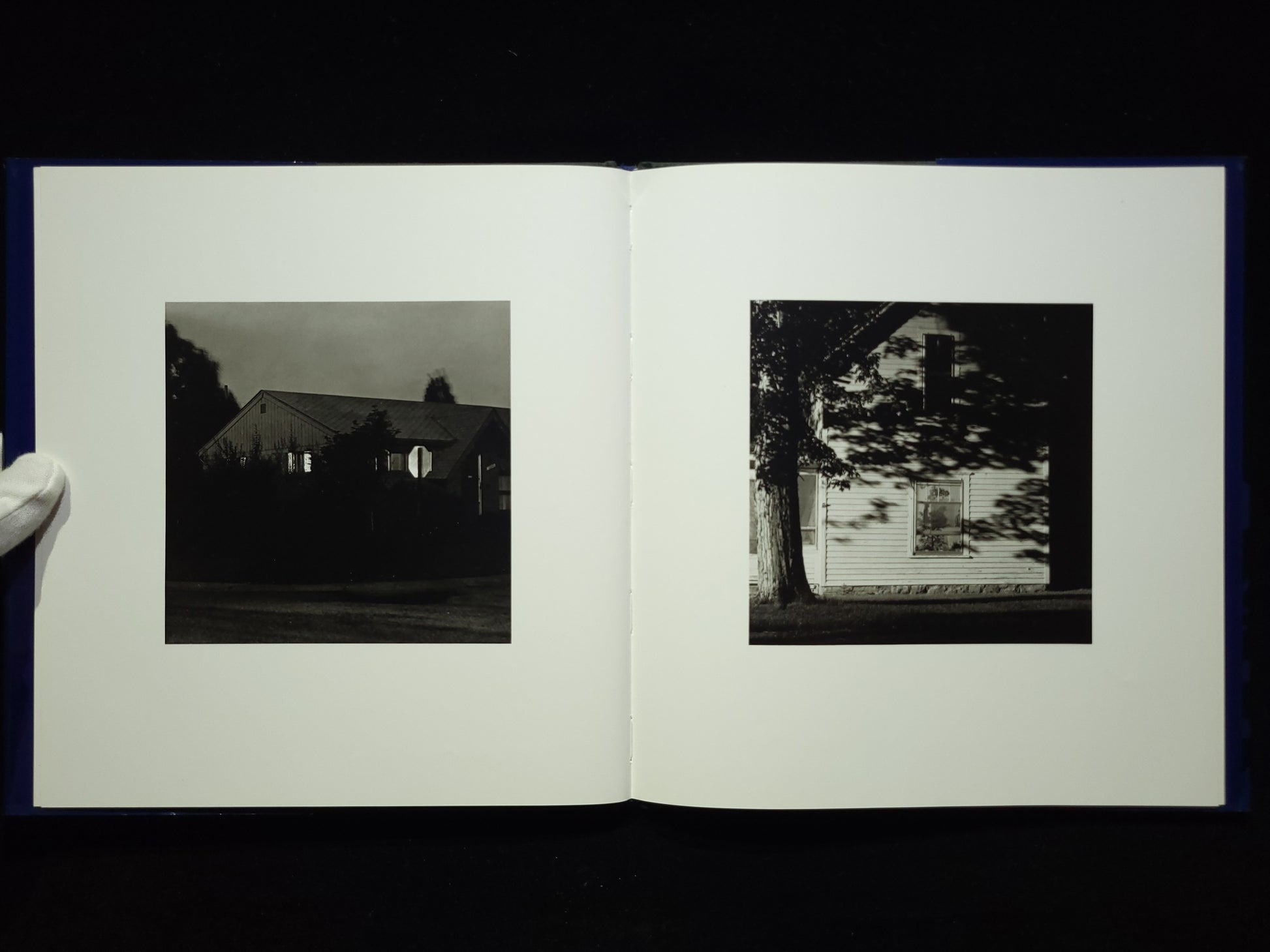 Summer Nights / Robert Adams
