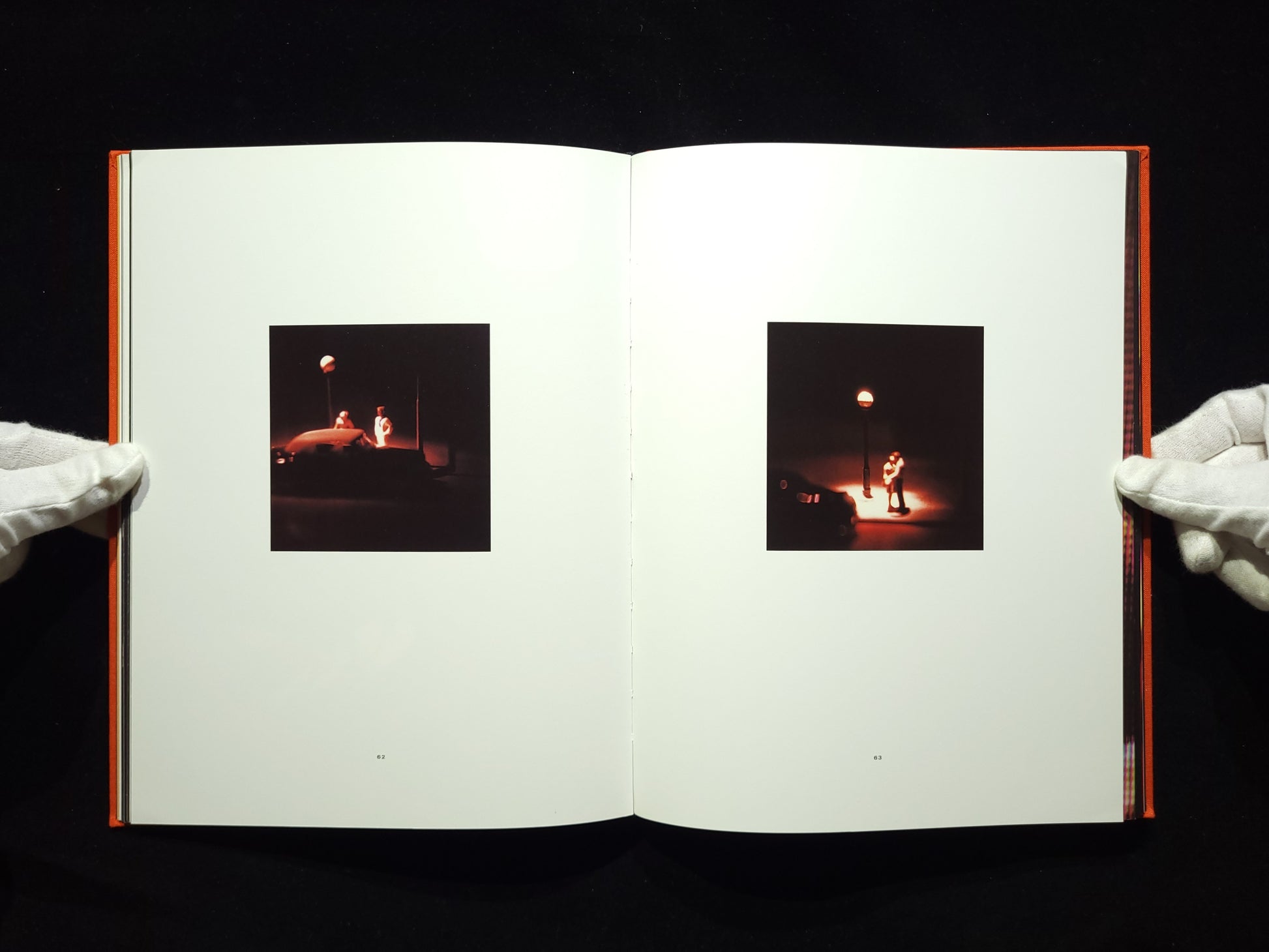 Modern Romance / David Levinthal